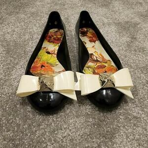 Ted Baker Womens Wellie Flats Sz 7